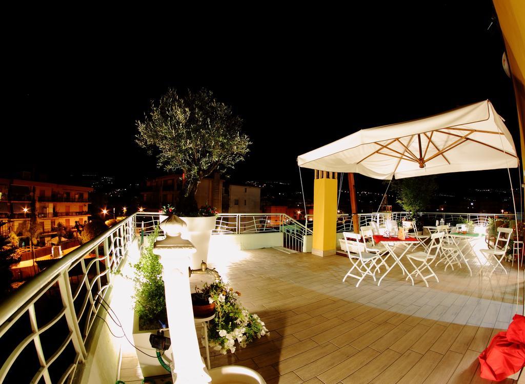 B&B I Fiori Del Mare Agropoli Exterior photo